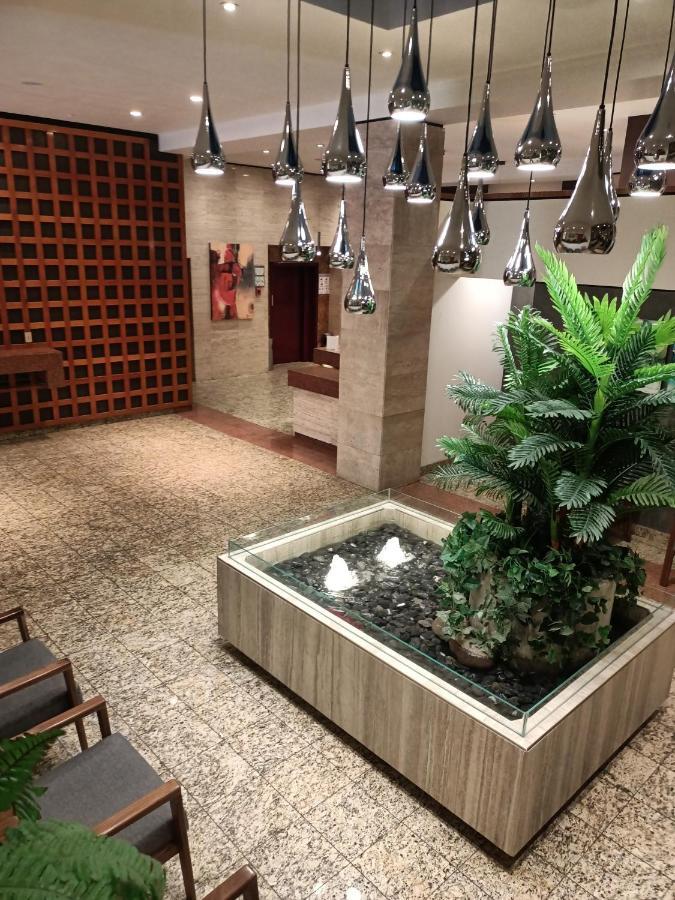 Hotel El Salvador Kota Meksiko Bagian luar foto