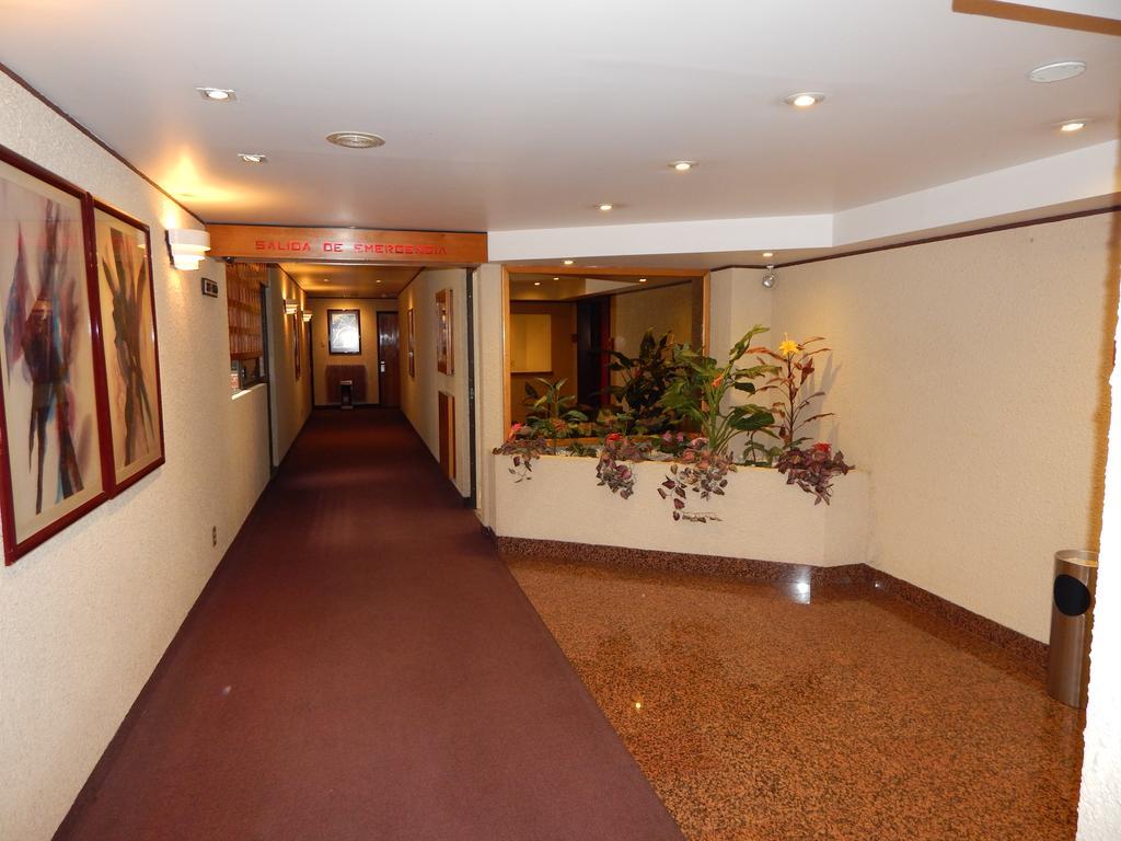 Hotel El Salvador Kota Meksiko Bagian luar foto