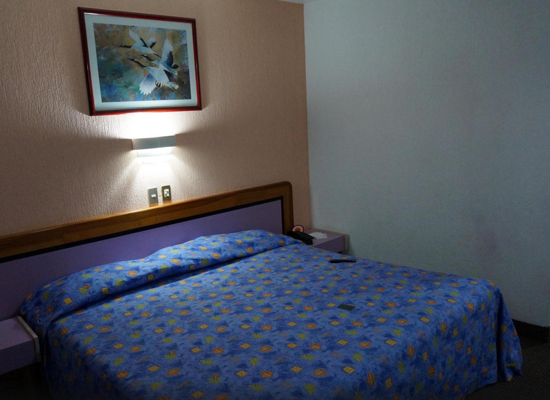 Hotel El Salvador Kota Meksiko Bagian luar foto