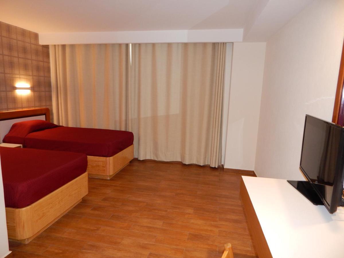 Hotel El Salvador Kota Meksiko Bagian luar foto